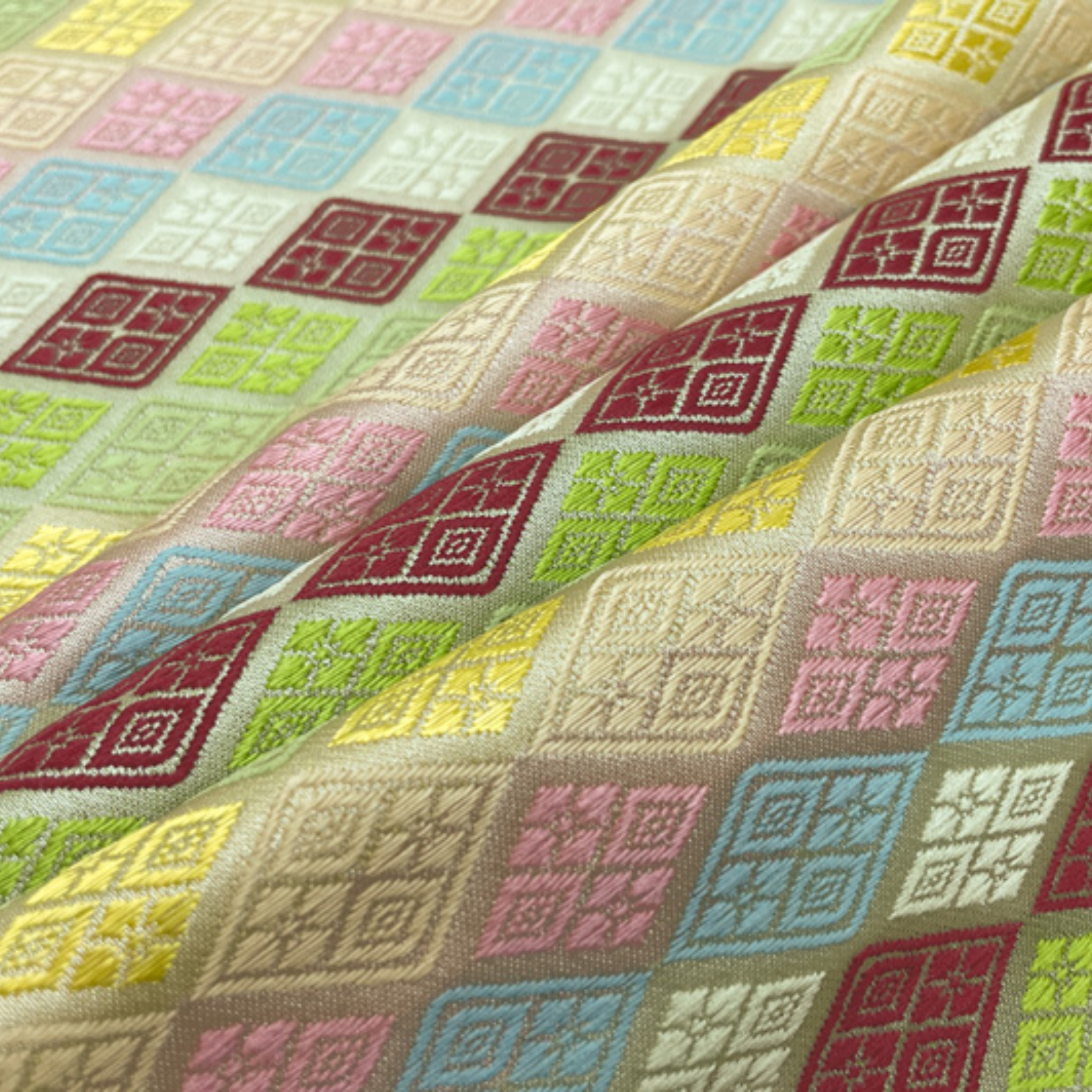 Four Diamond Motif