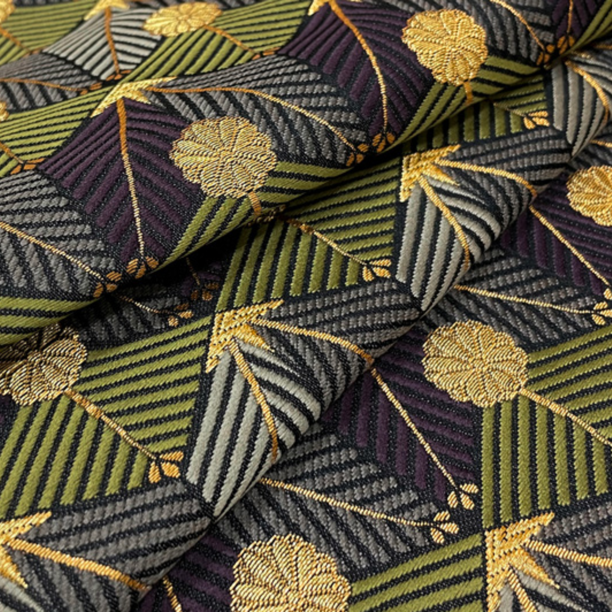 Young Pine Diamond Pattern