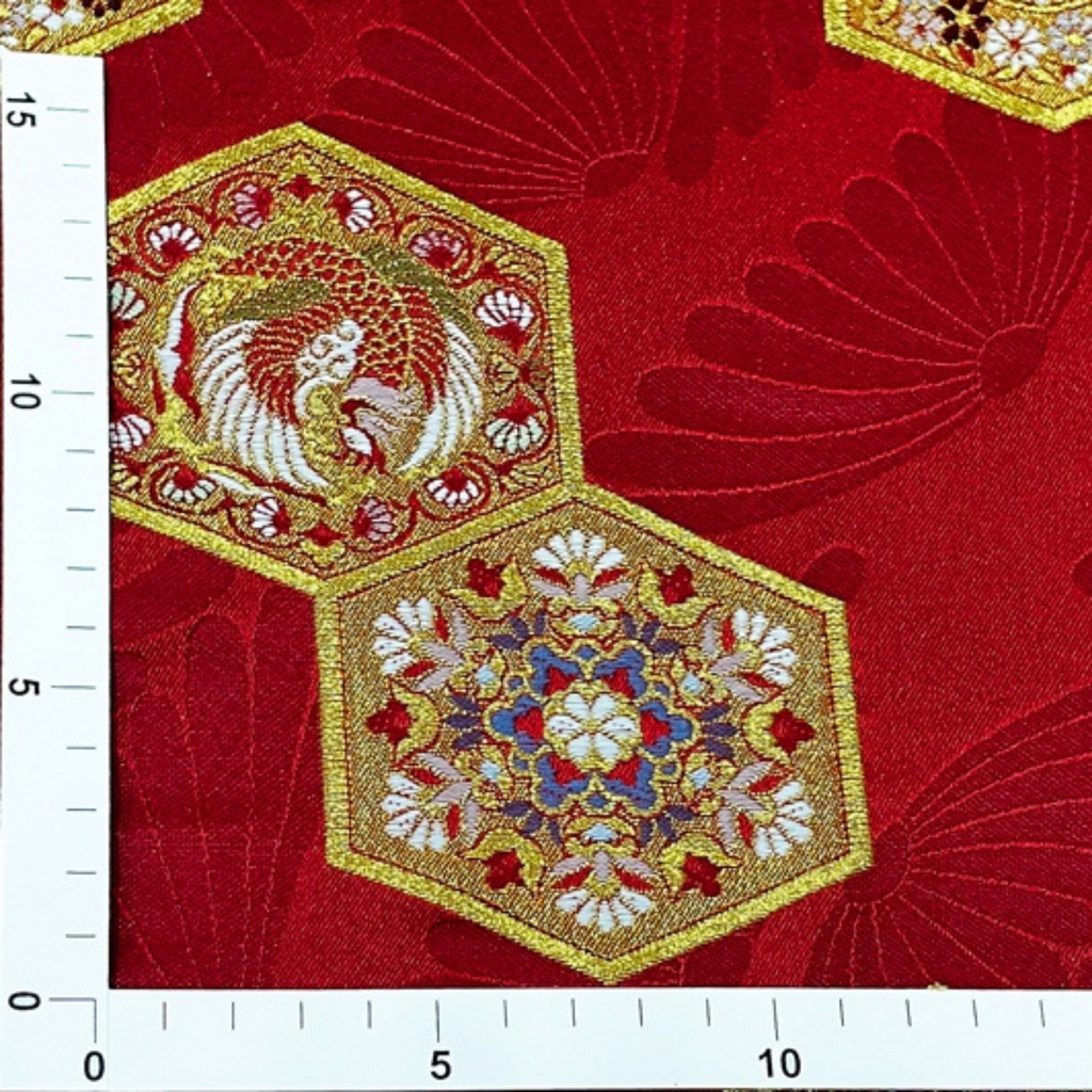 Chrysanthemum Ground Tortoiseshell Pattern