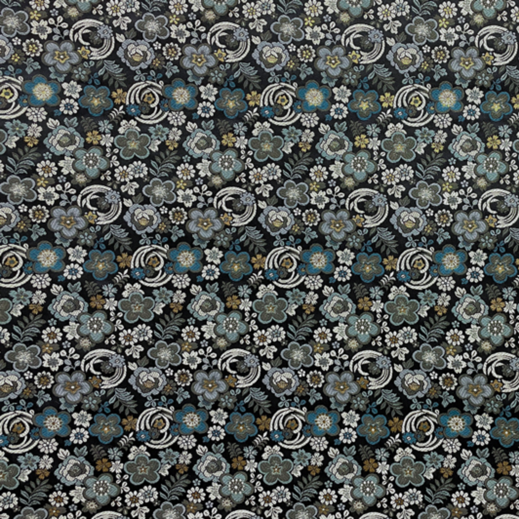Floral Medallion with Small Blossoms
