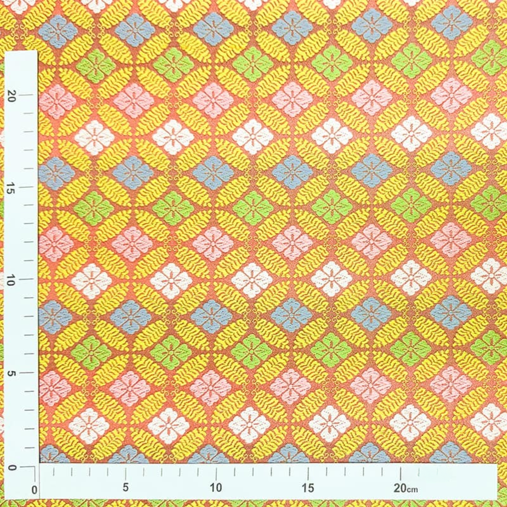 Fern & Interlocking Circles Pattern