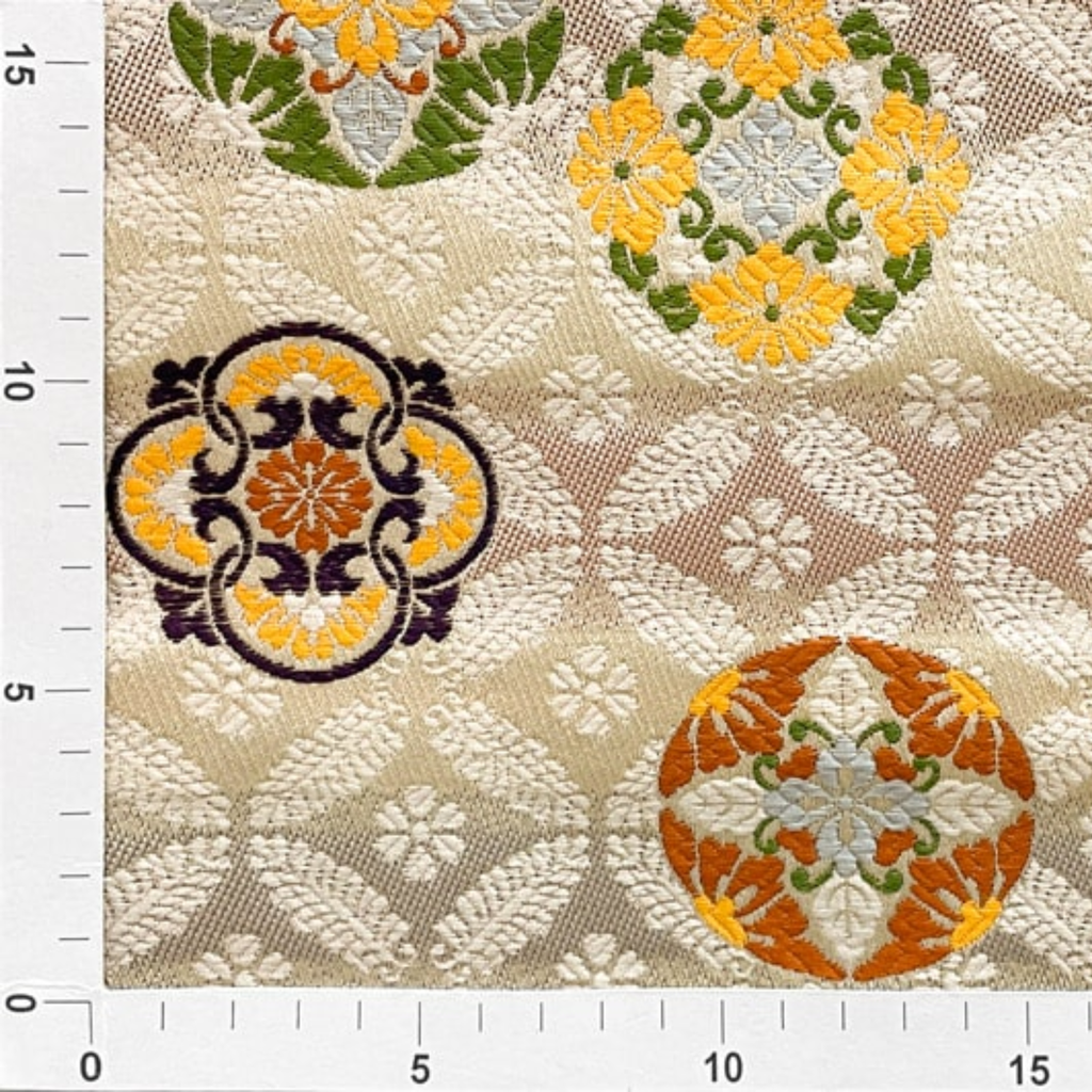 Fern & Interlocking Circles Floral Medallion