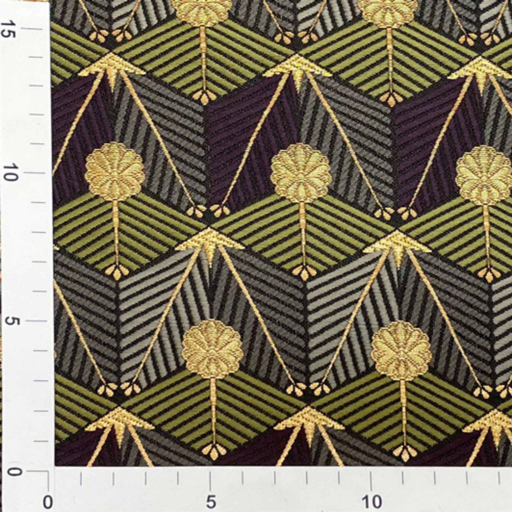 Young Pine Diamond Pattern